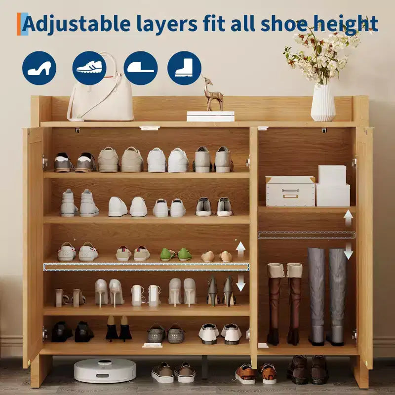 Cassettiera portascarpe con anta in rattan color rovere scuro/rovere chiaro, 3 ante, 6 ripiani, capacità 12+ paia