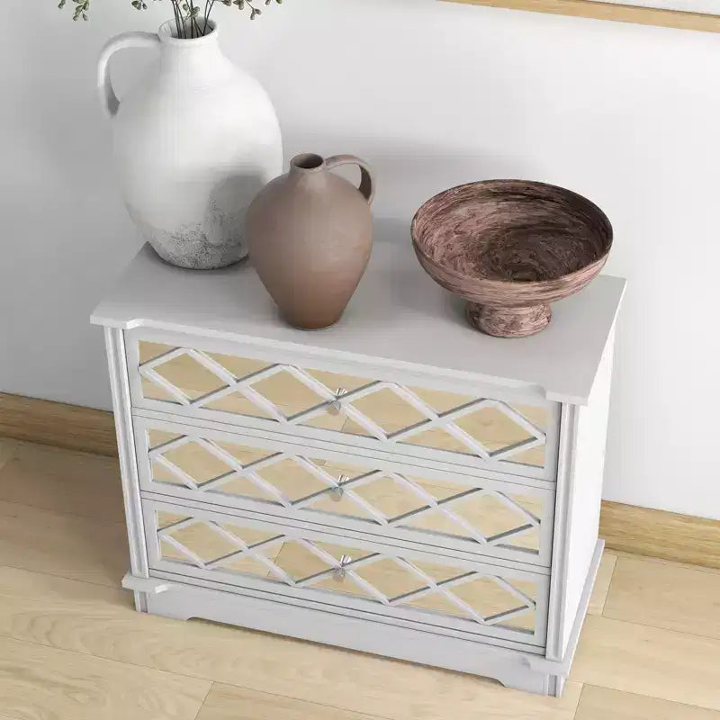 Mobiletto contenitore bianco a 3 cassetti con specchio a griglia diamantata, utilizzo per 1 persona